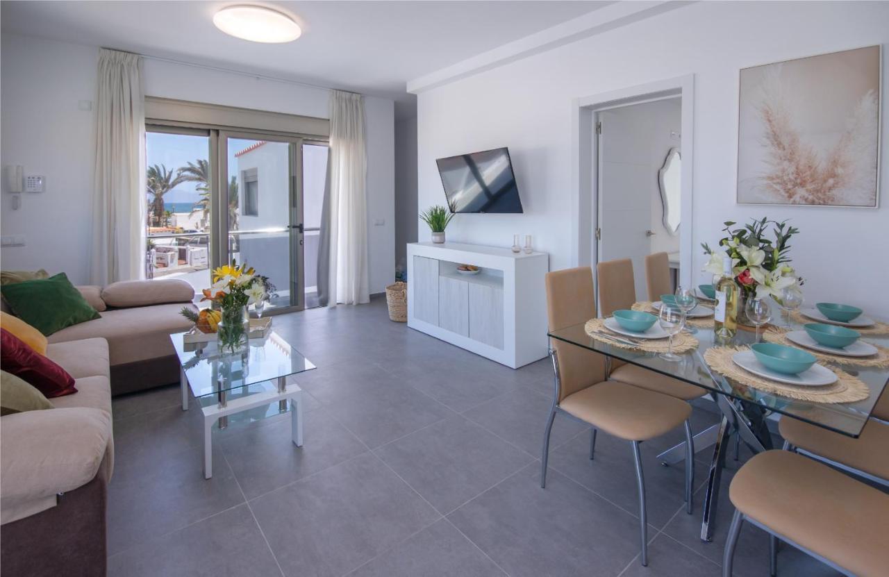 Apartment Holiday 5 Beachfront Corralejo By Holidays Home Exterior foto